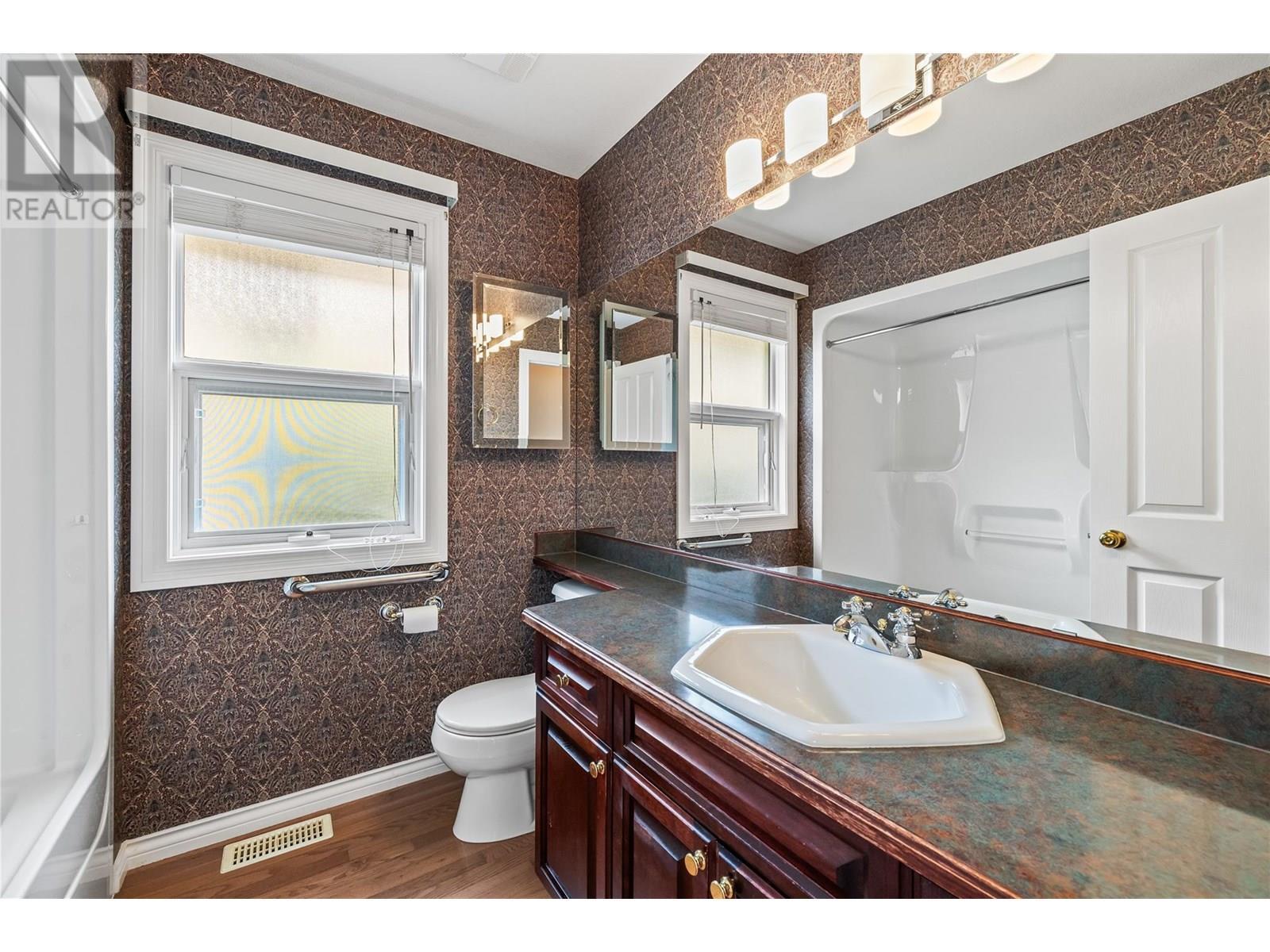 4003 Gallaghers Terrace. Kelowna, British Columbia