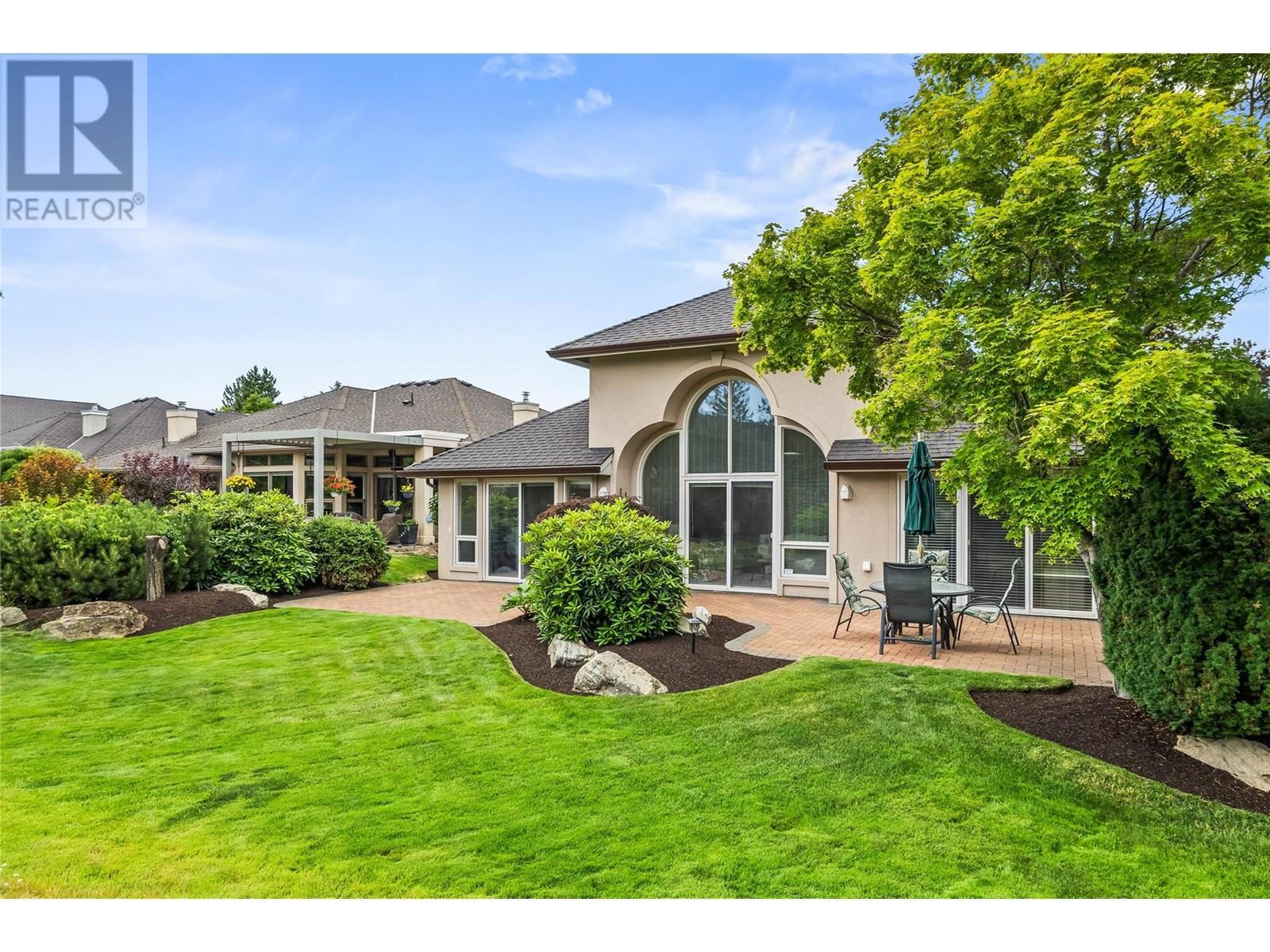 4003 Gallaghers Terrace. Kelowna, British Columbia