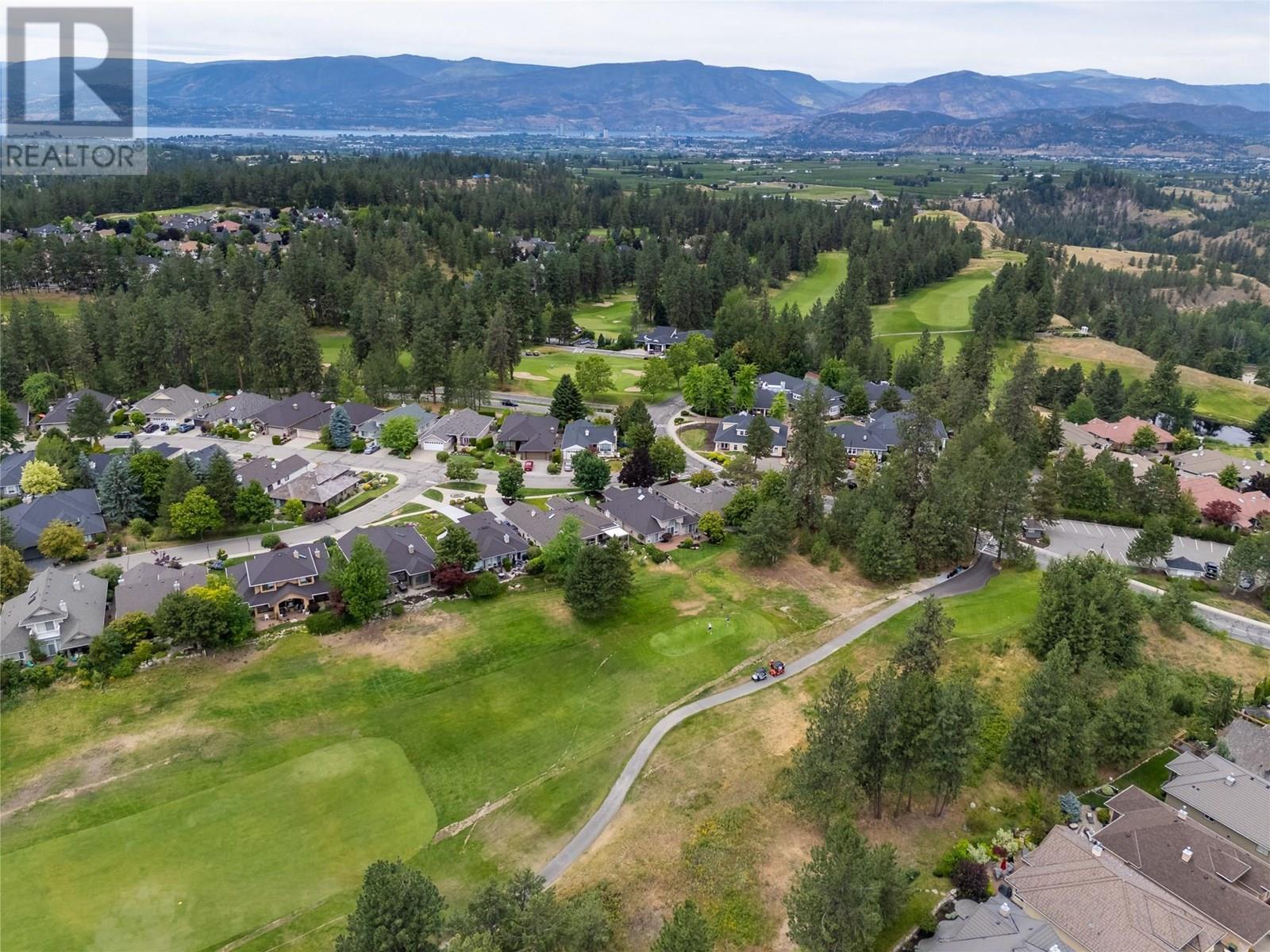 4003 Gallaghers Terrace. Kelowna, British Columbia