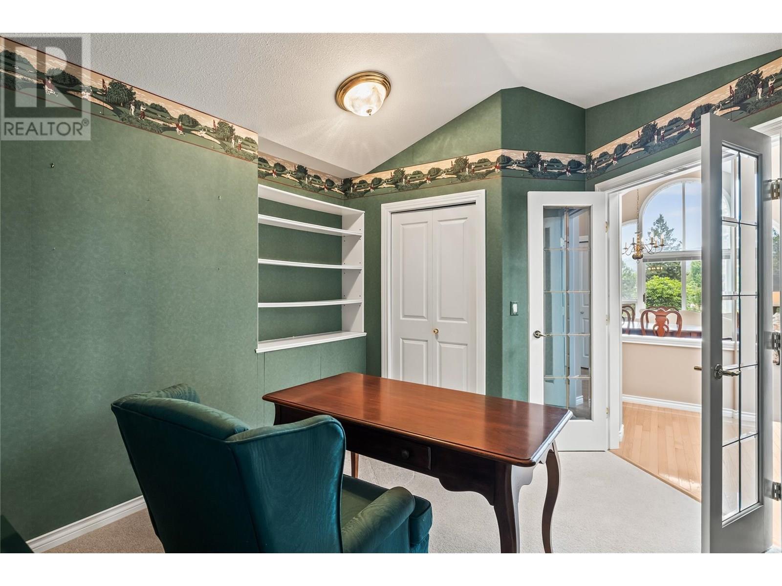 4003 Gallaghers Terrace. Kelowna, British Columbia