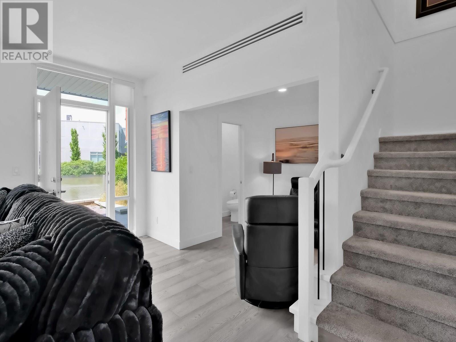 1151 Sunset Drive Unit# 106. Kelowna, British Columbia