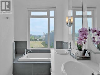 1151 Sunset Drive Unit# 106. Kelowna, British Columbia