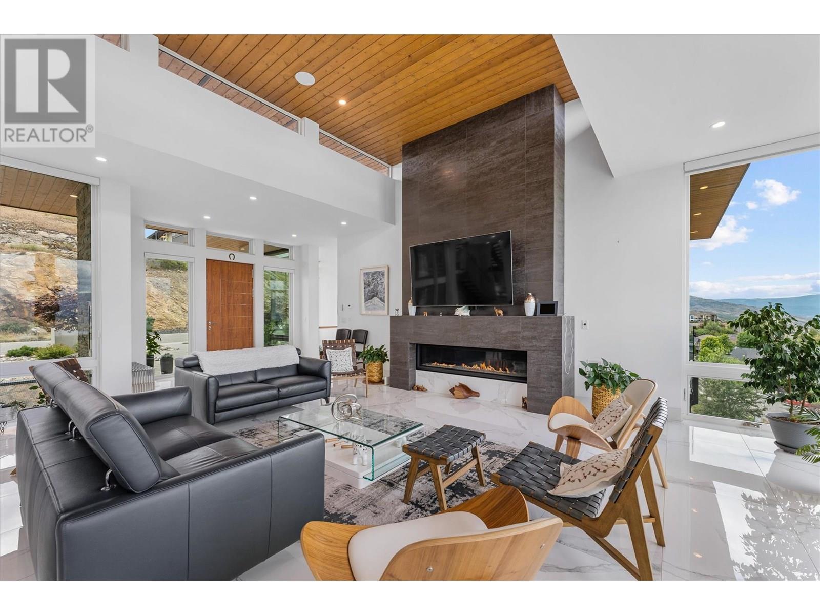 449 Swan Drive. Kelowna, British Columbia