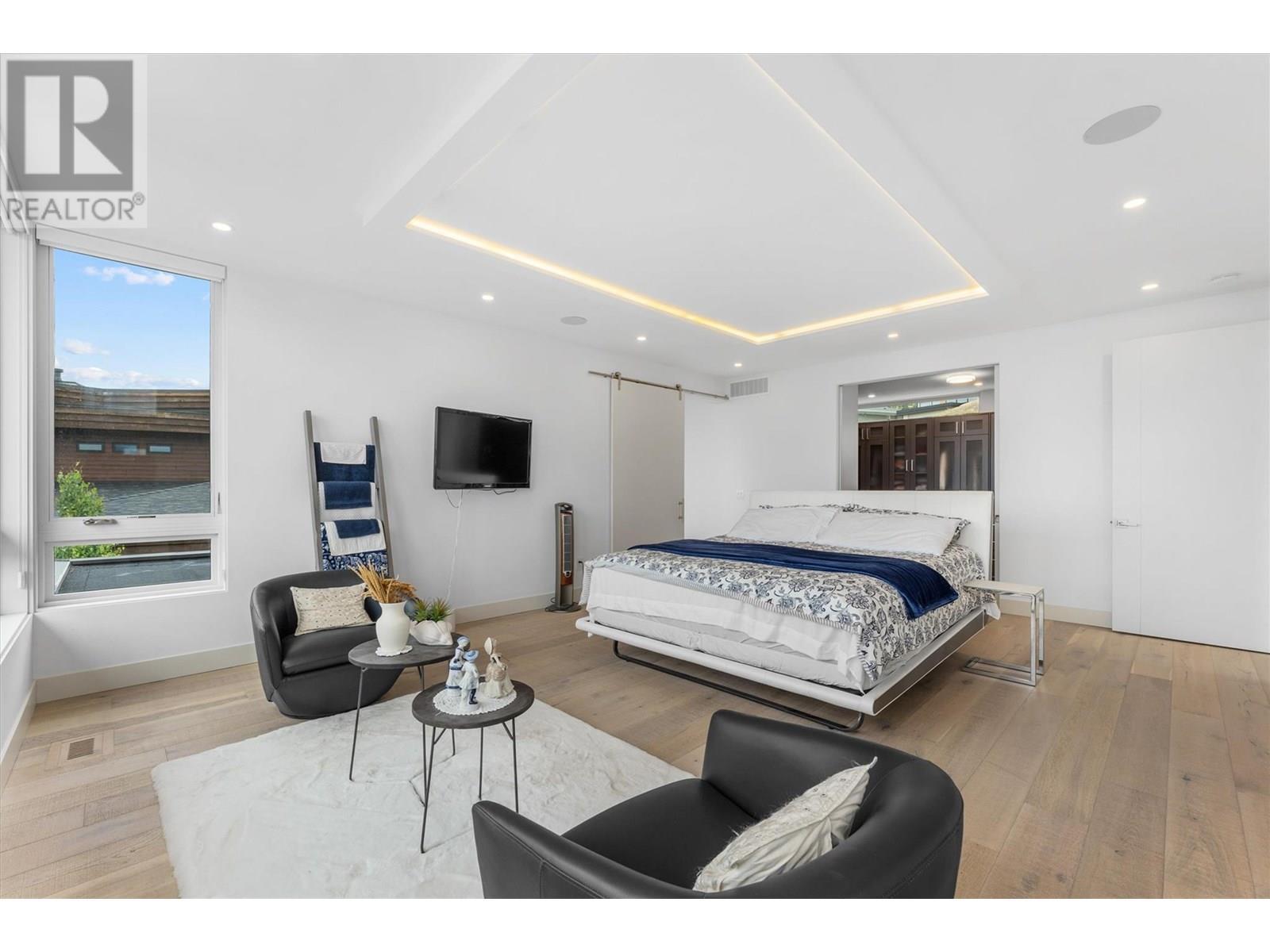 449 Swan Drive. Kelowna, British Columbia