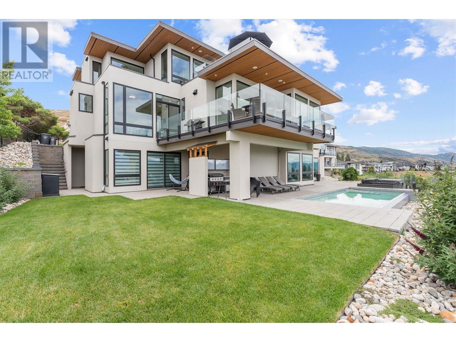 449 Swan Drive. Kelowna, British Columbia