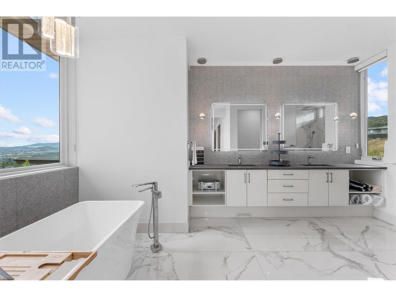 449 Swan Drive. Kelowna, British Columbia