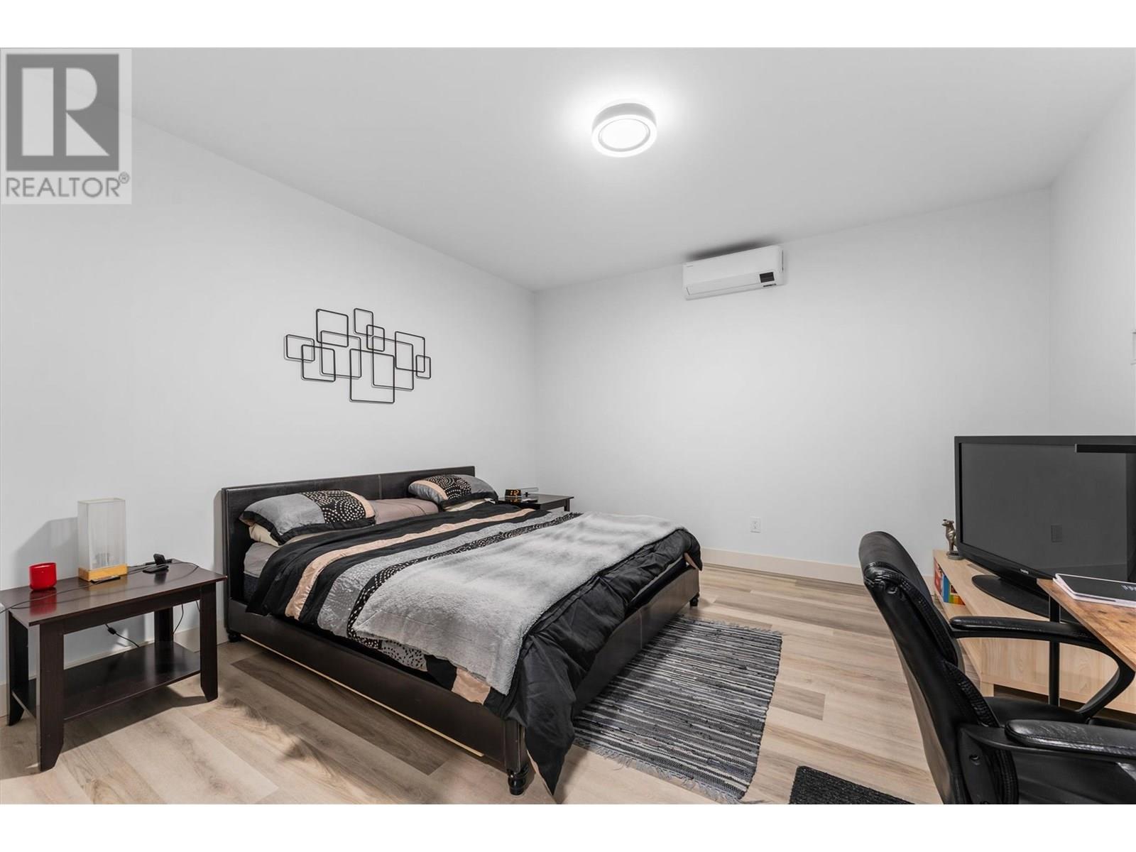 449 Swan Drive. Kelowna, British Columbia