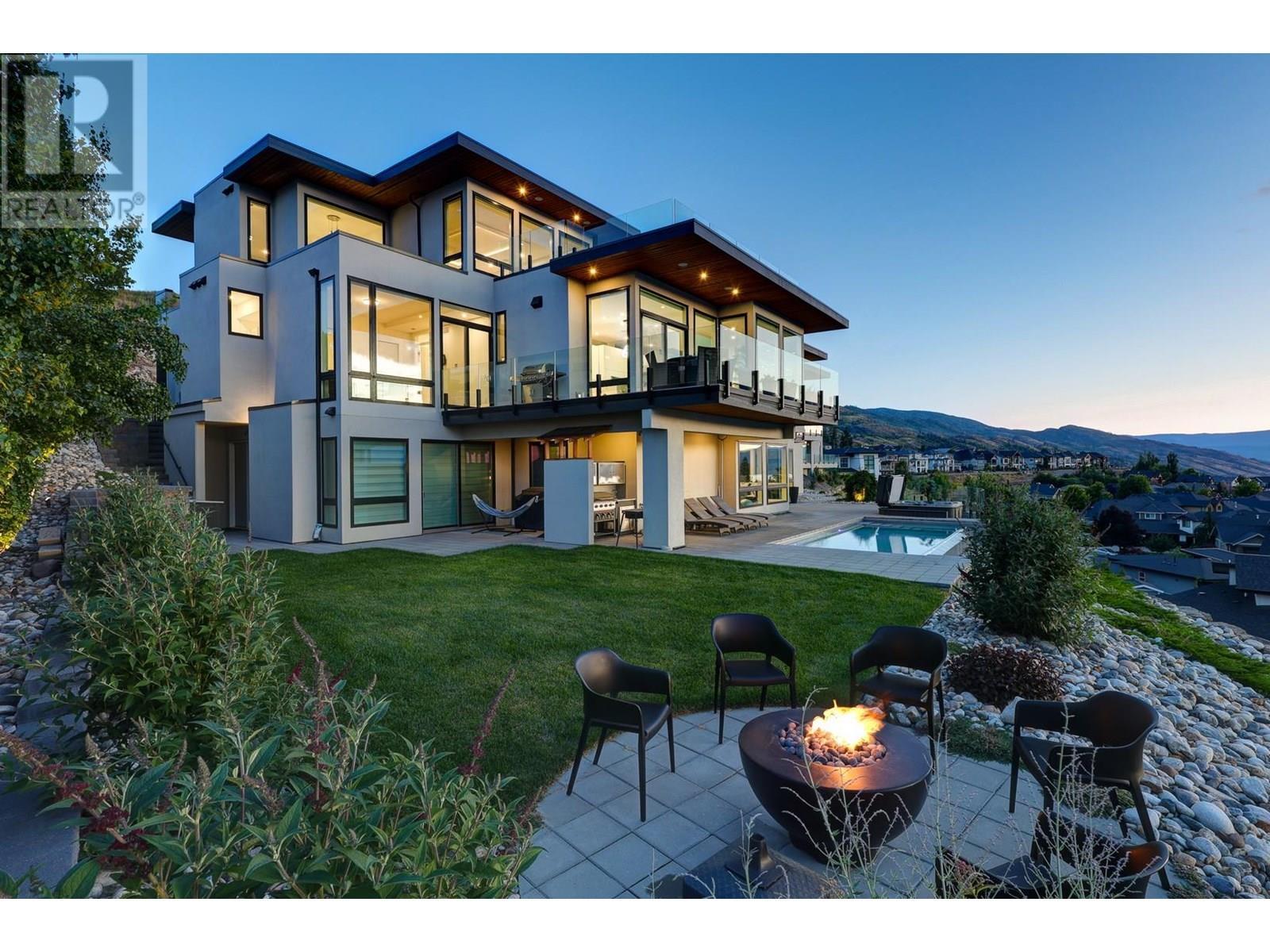 449 Swan Drive. Kelowna, British Columbia