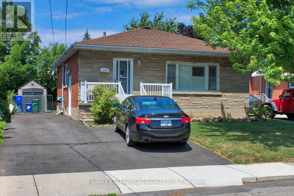 1 - 176 East 32nd Street, Hamilton (raleigh)