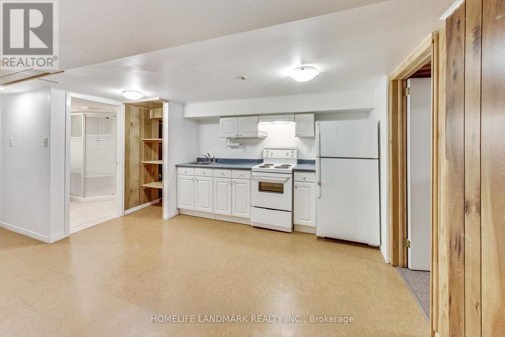 Basment - 95 Poyntz Avenue, Toronto (lansing-Westgate)