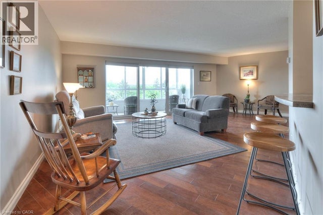250 Glenridge Drive Unit# 606, Waterloo