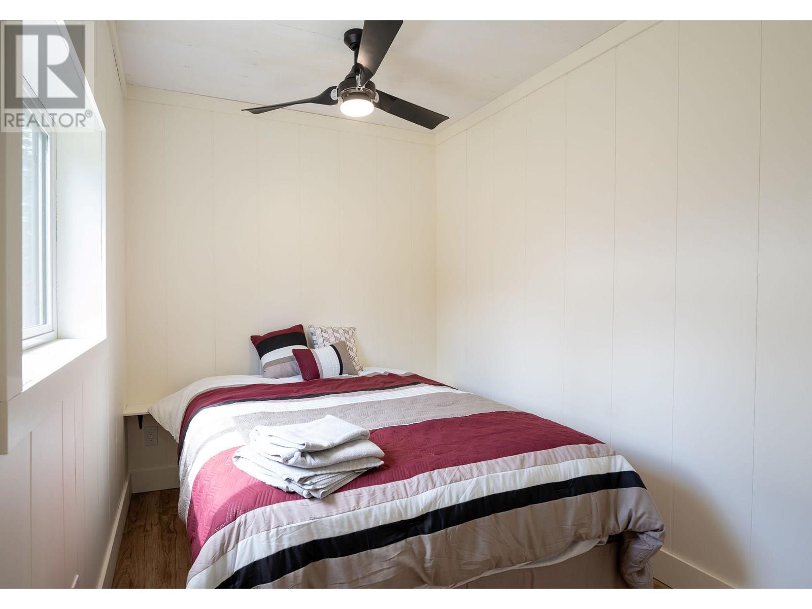 5860 Trans Canada Hwy 1. Malakwa, British Columbia