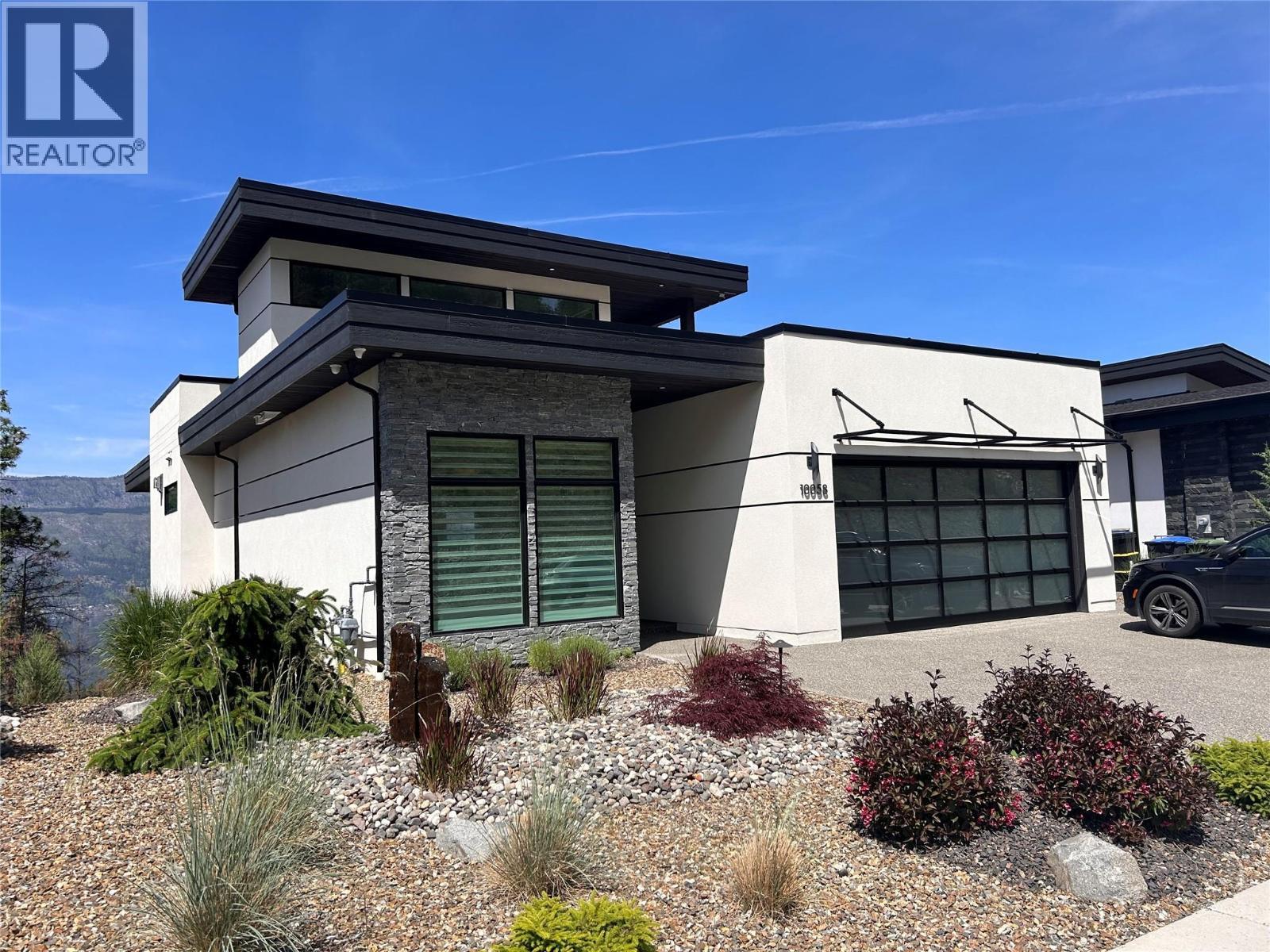 10058 Beacon Hill Drive. Lake Country, British Columbia