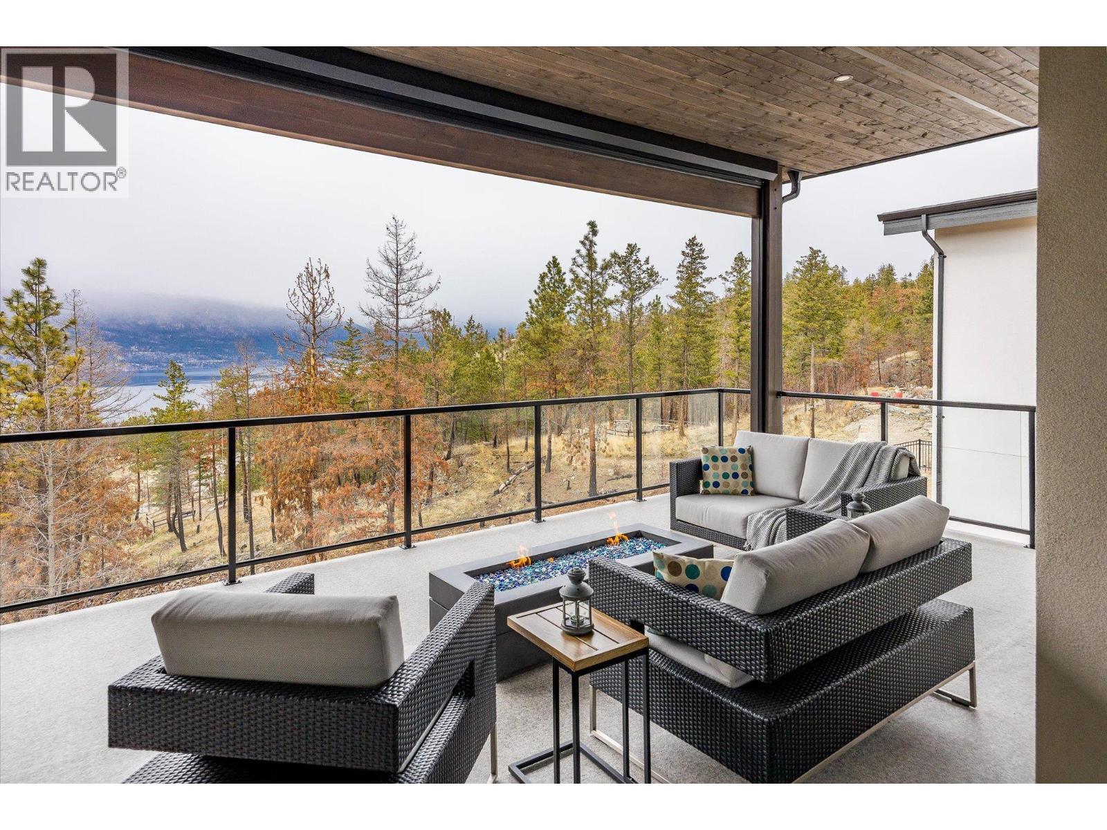 10058 Beacon Hill Drive. Lake Country, British Columbia