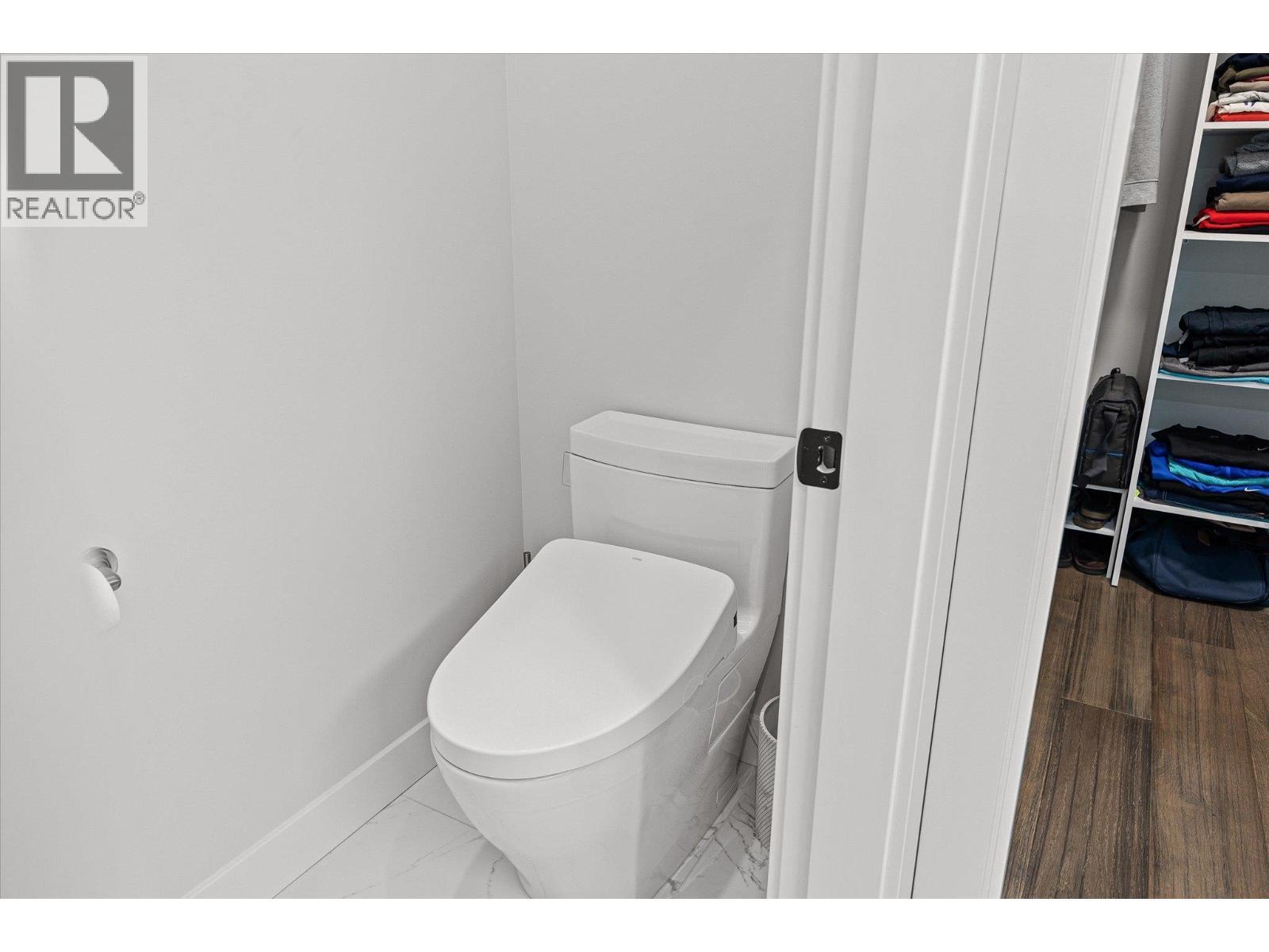 10058 Beacon Hill Drive. Lake Country, British Columbia