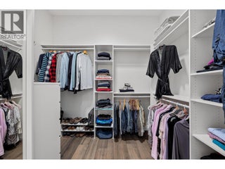 10058 Beacon Hill Drive. Lake Country, British Columbia