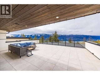 10058 Beacon Hill Drive. Lake Country, British Columbia