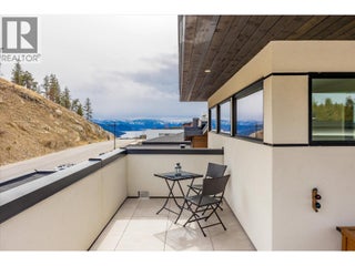 10058 Beacon Hill Drive. Lake Country, British Columbia