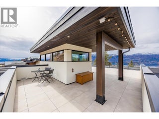 10058 Beacon Hill Drive. Lake Country, British Columbia