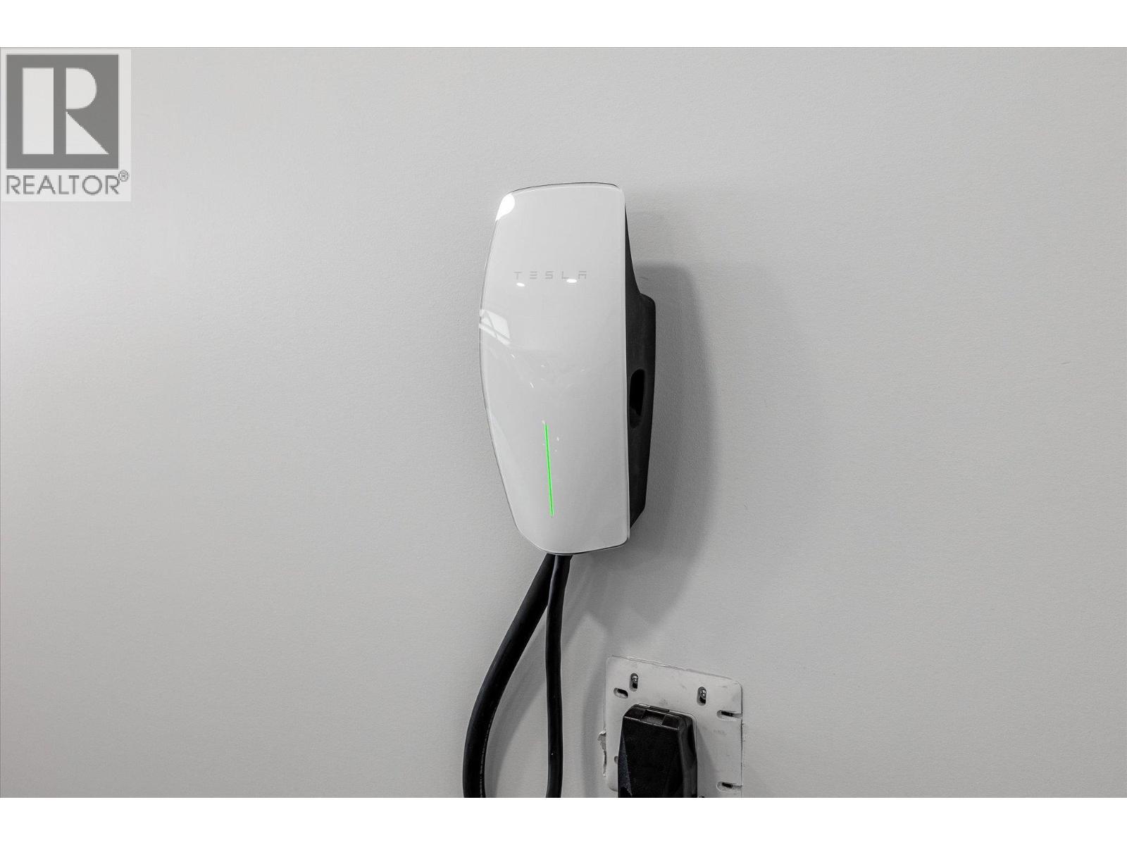 10058 Beacon Hill Drive. Lake Country, British Columbia