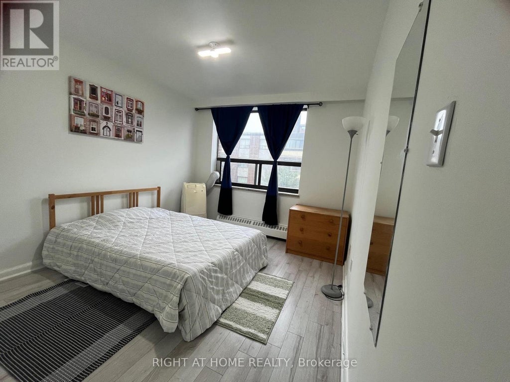 611 - 915 Midland Avenue, Toronto (eglinton East)