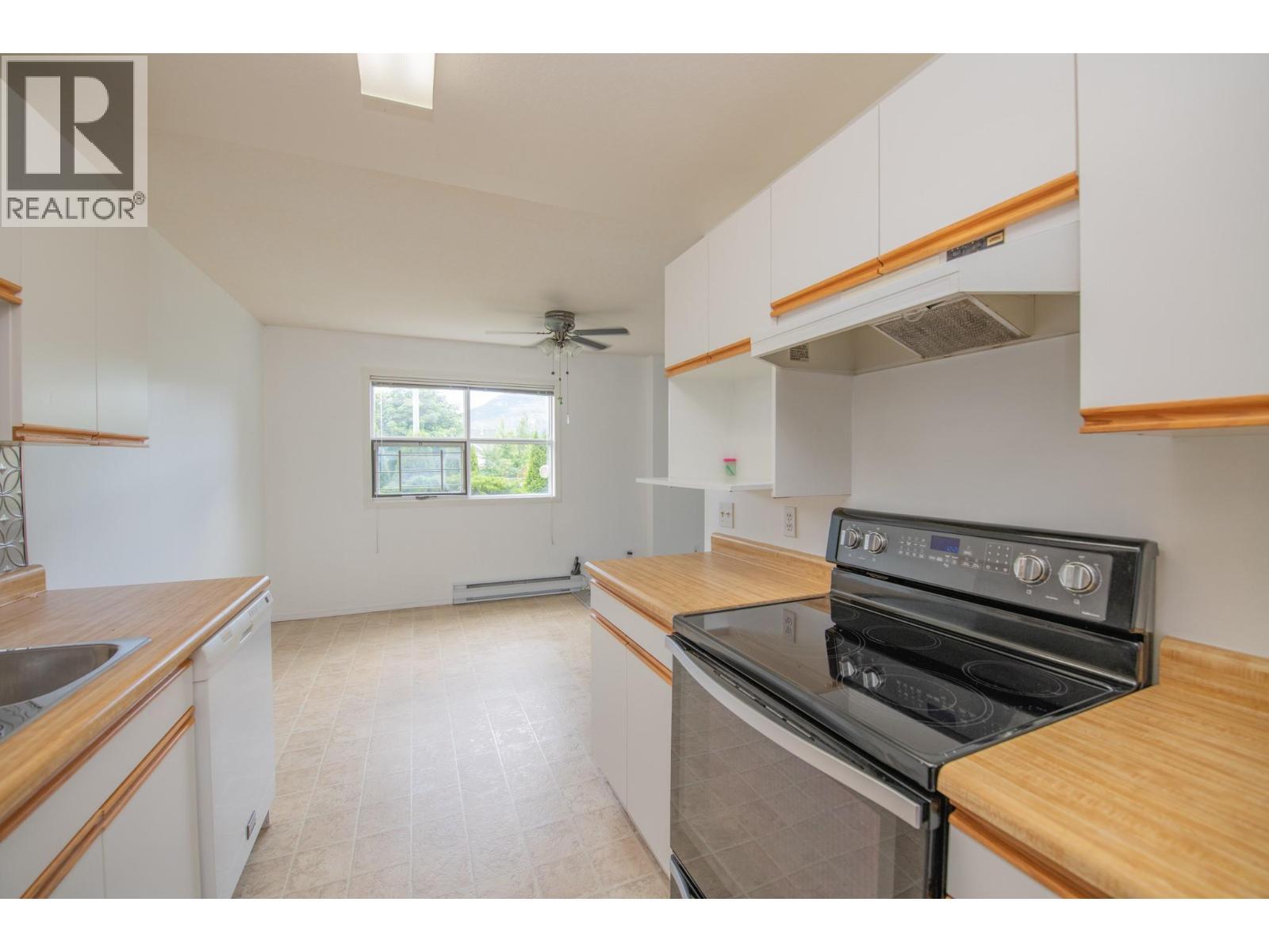 703 Granville Avenue Unit# 103. Enderby, British Columbia