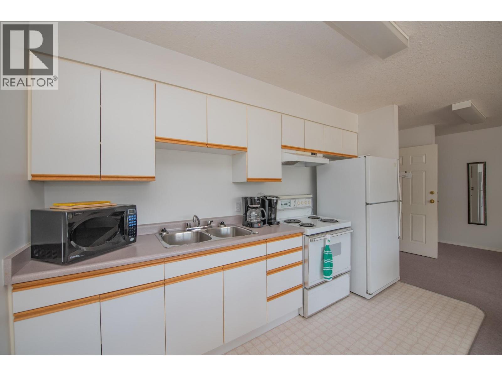 703 Granville Avenue Unit# 103. Enderby, British Columbia