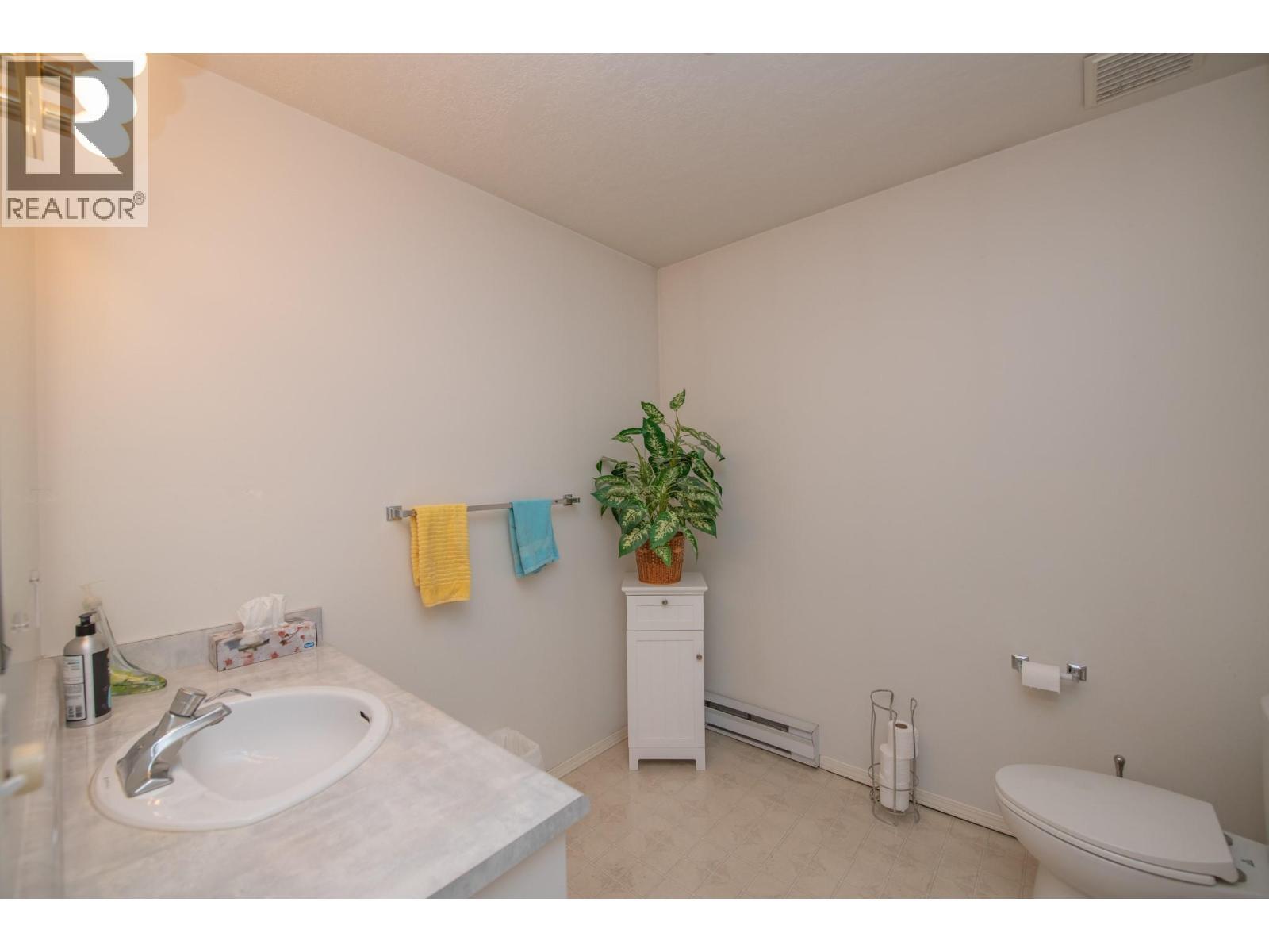 703 Granville Avenue Unit# 103. Enderby, British Columbia