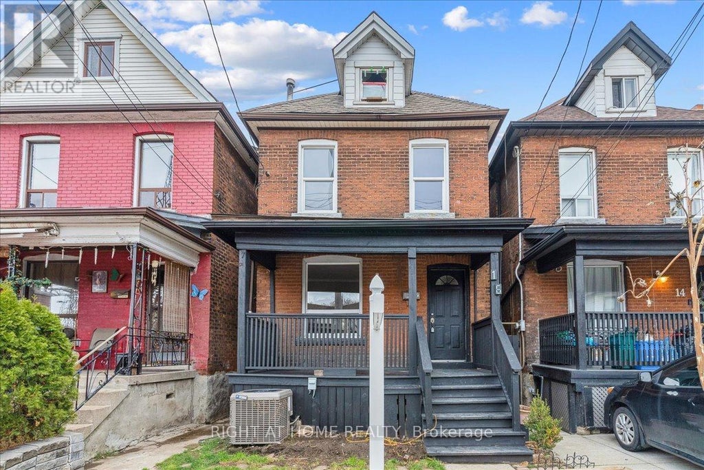 16 Birch Avenue E, Hamilton (gibson)