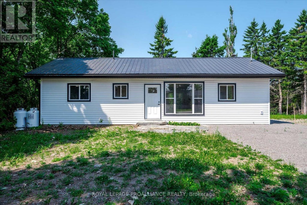 100 Reid Street, Kawartha Lakes (bobcaygeon)