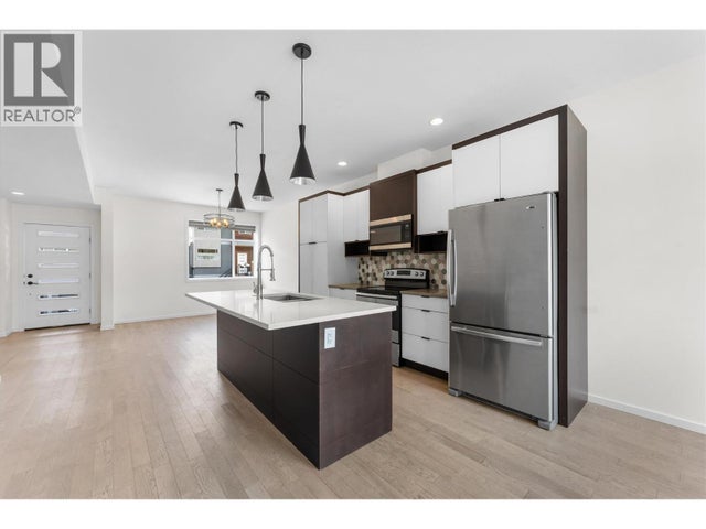 5400 Willow Drive Unit# 2, Vernon