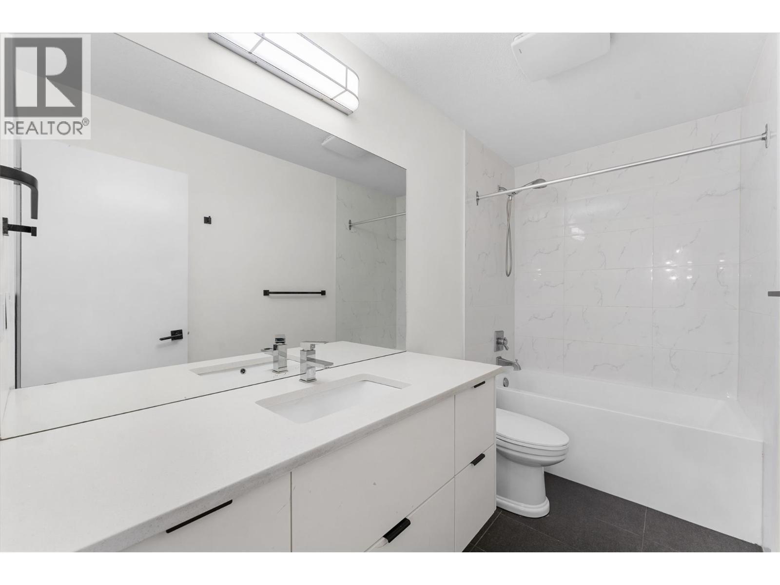 5400 Willow Drive Unit# 2. Vernon, British Columbia