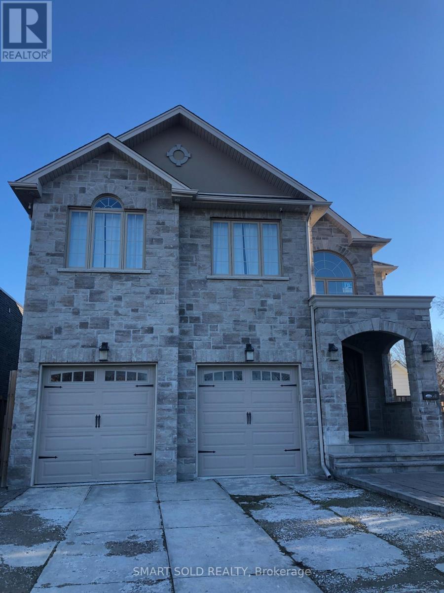 994 Garrard Avenue, Mississauga (lakeview)