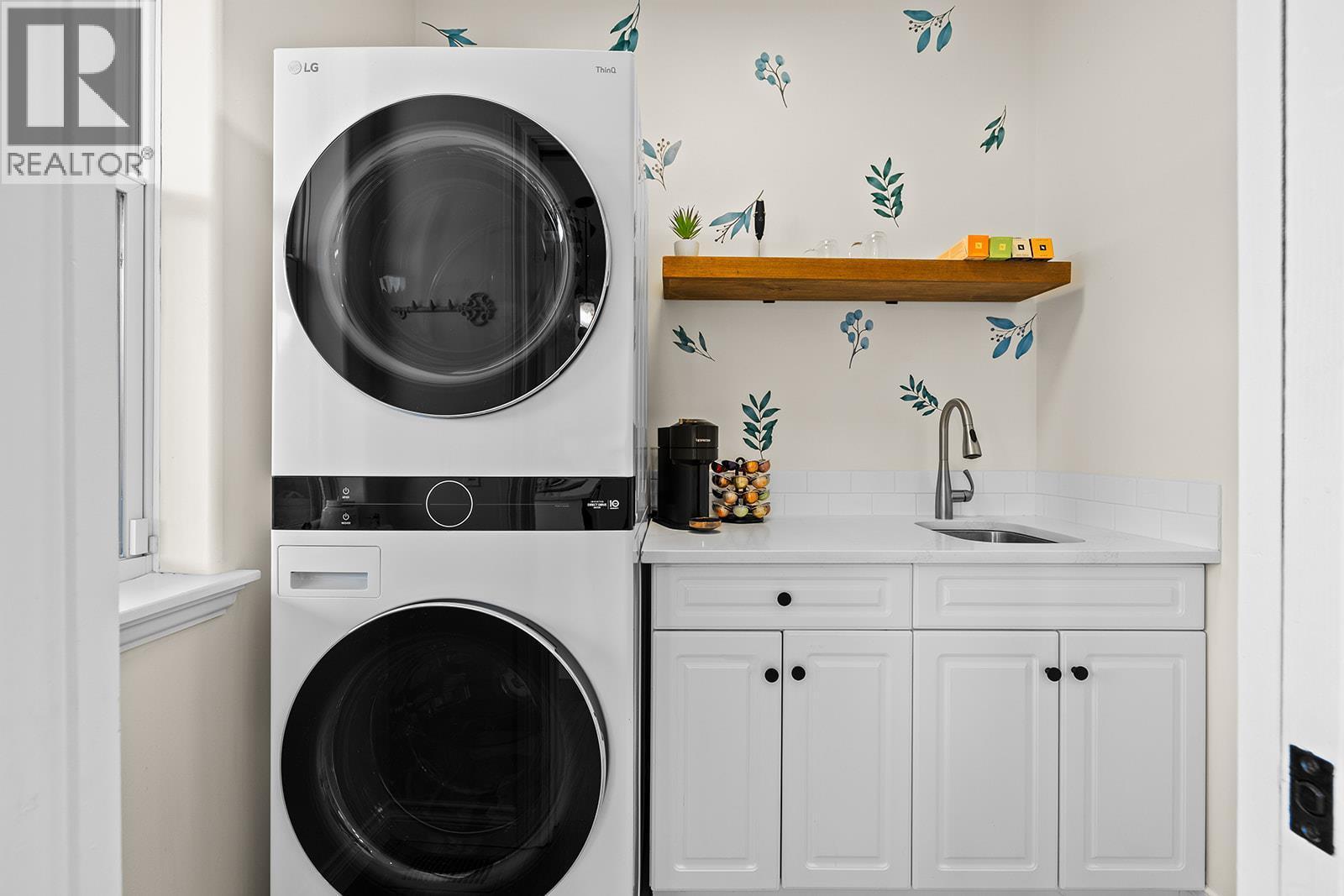 2550 Copper Ridge Drive. West Kelowna, British Columbia