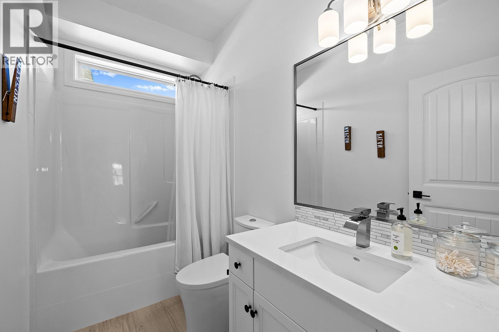 2550 Copper Ridge Drive. West Kelowna, British Columbia