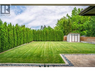 3567 Lakeshore Road. Kelowna, British Columbia