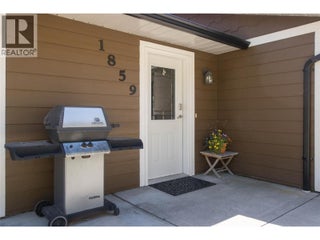 1859 Schunter Drive. Lumby, British Columbia