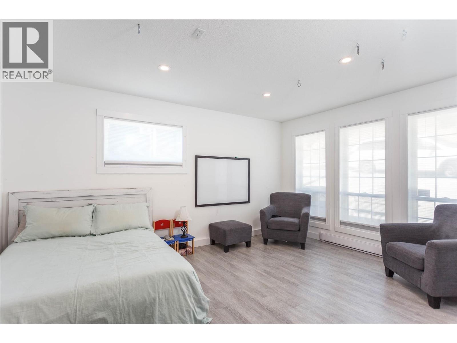 1859 Schunter Drive. Lumby, British Columbia