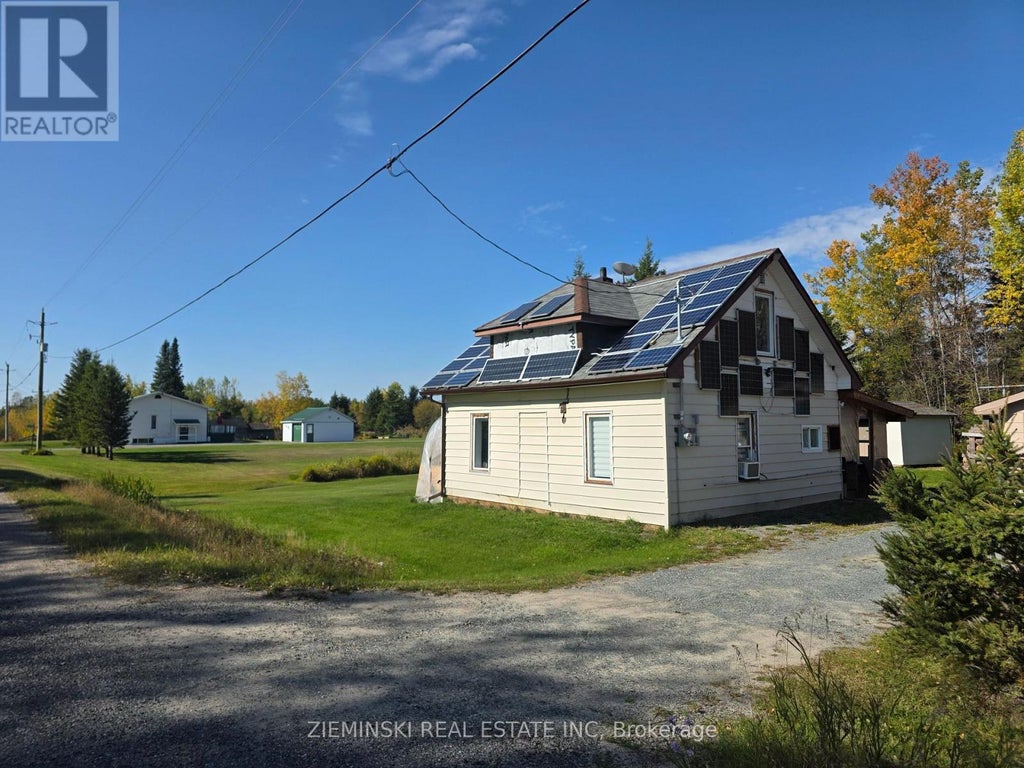 2414 Pearl Street, Black River-Matheson (matheson)
