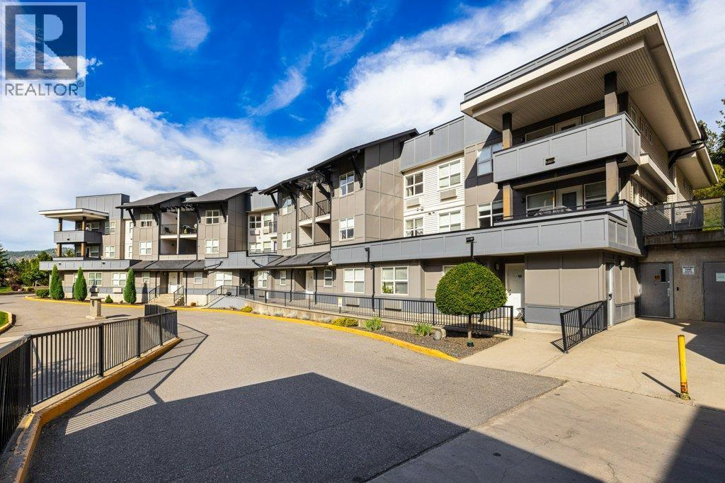 1479 Glenmore Road N Unit# 211. Kelowna, British Columbia