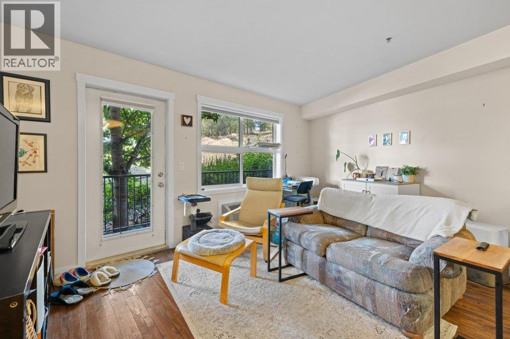 1479 Glenmore Road N Unit# 211. Kelowna, British Columbia