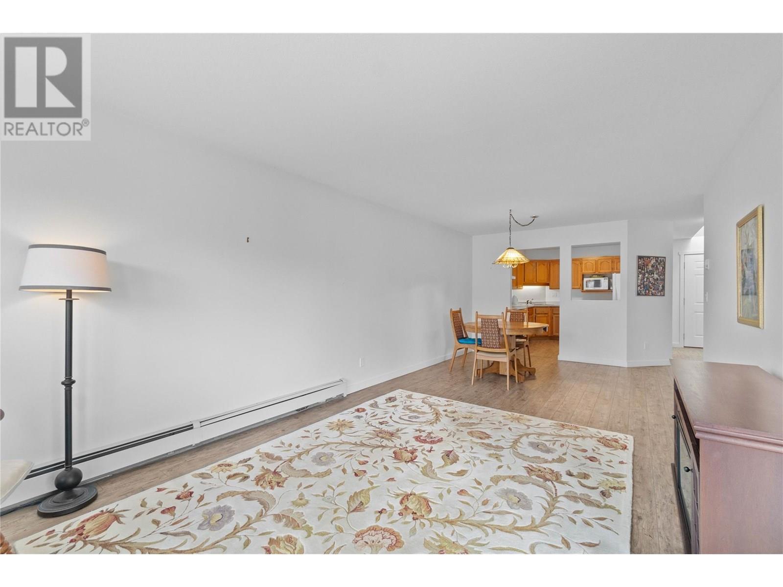 250 5 Street Se Unit# 313. Salmon Arm, British Columbia