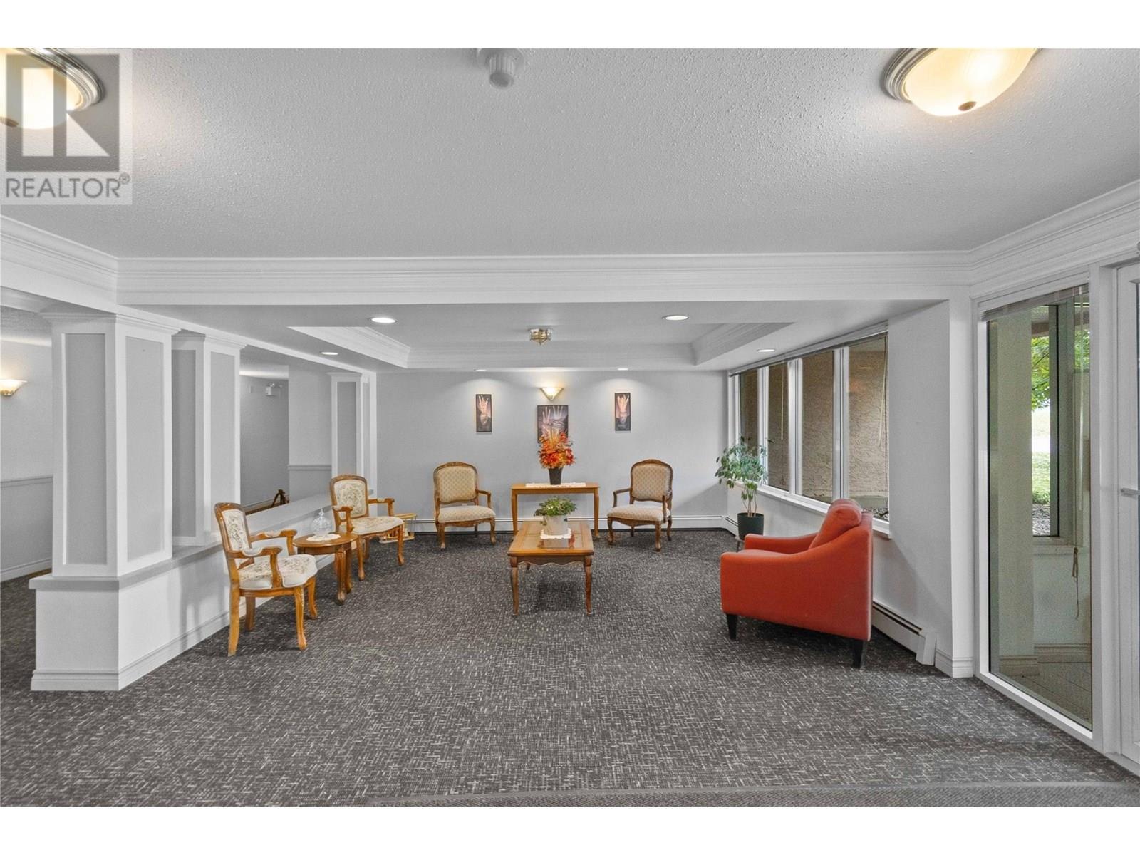 250 5 Street Se Unit# 313. Salmon Arm, British Columbia