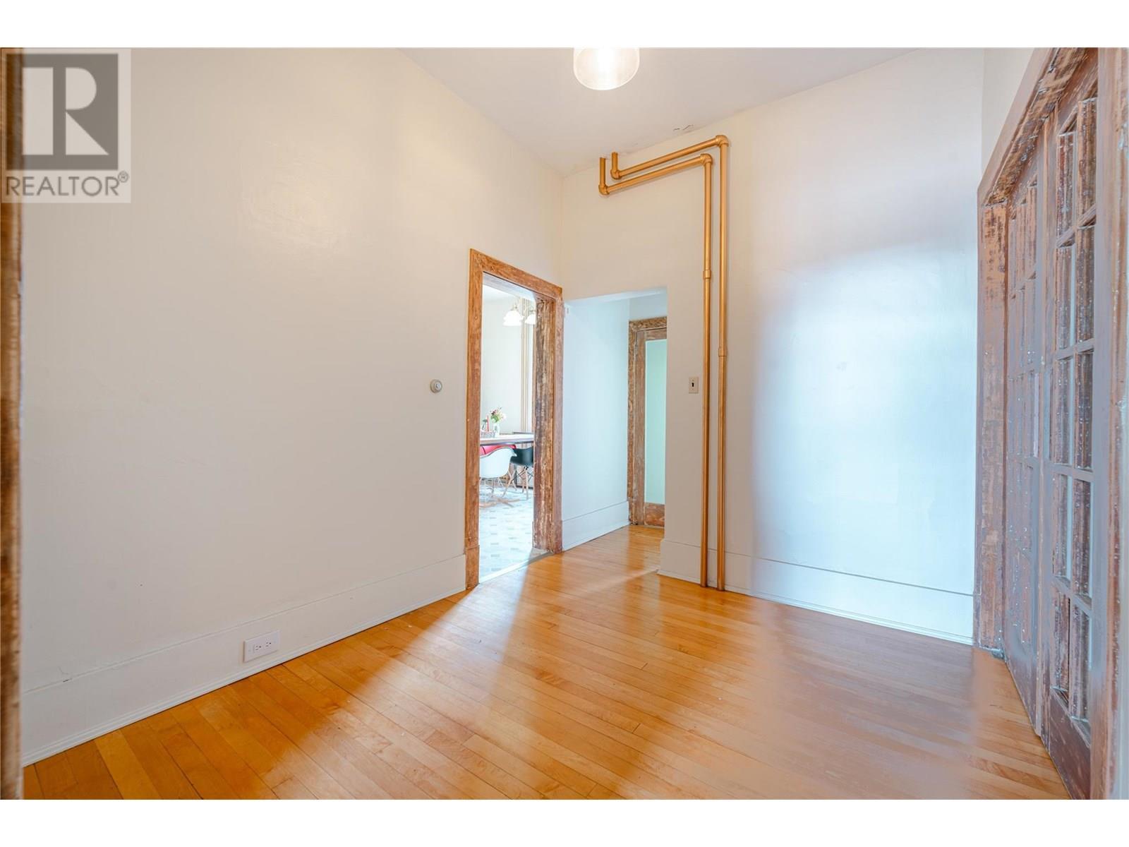 304 Second Street E. Revelstoke, British Columbia