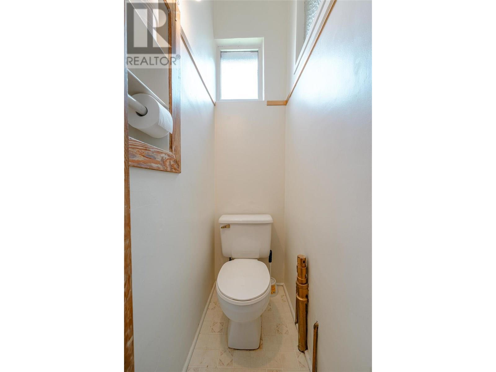 304 Second Street E. Revelstoke, British Columbia