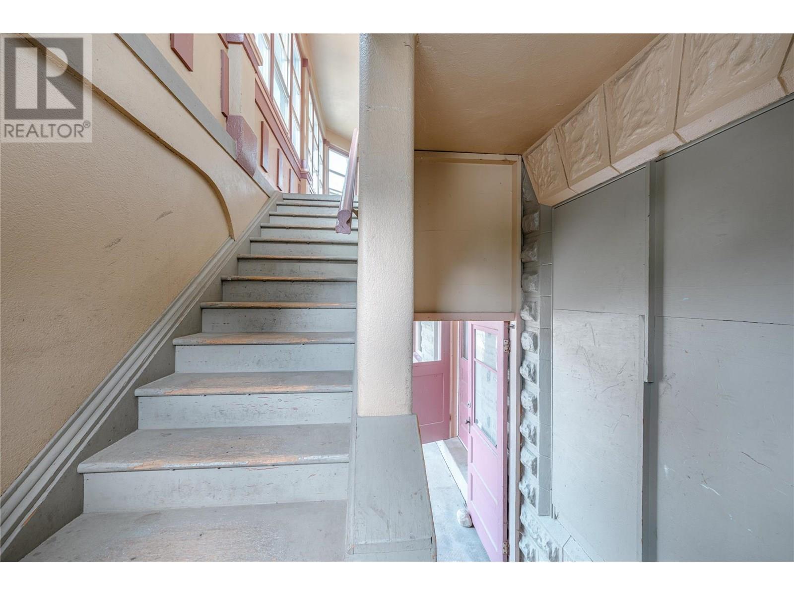 304 Second Street E. Revelstoke, British Columbia