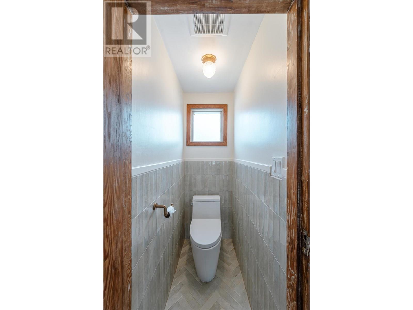 304 Second Street E. Revelstoke, British Columbia