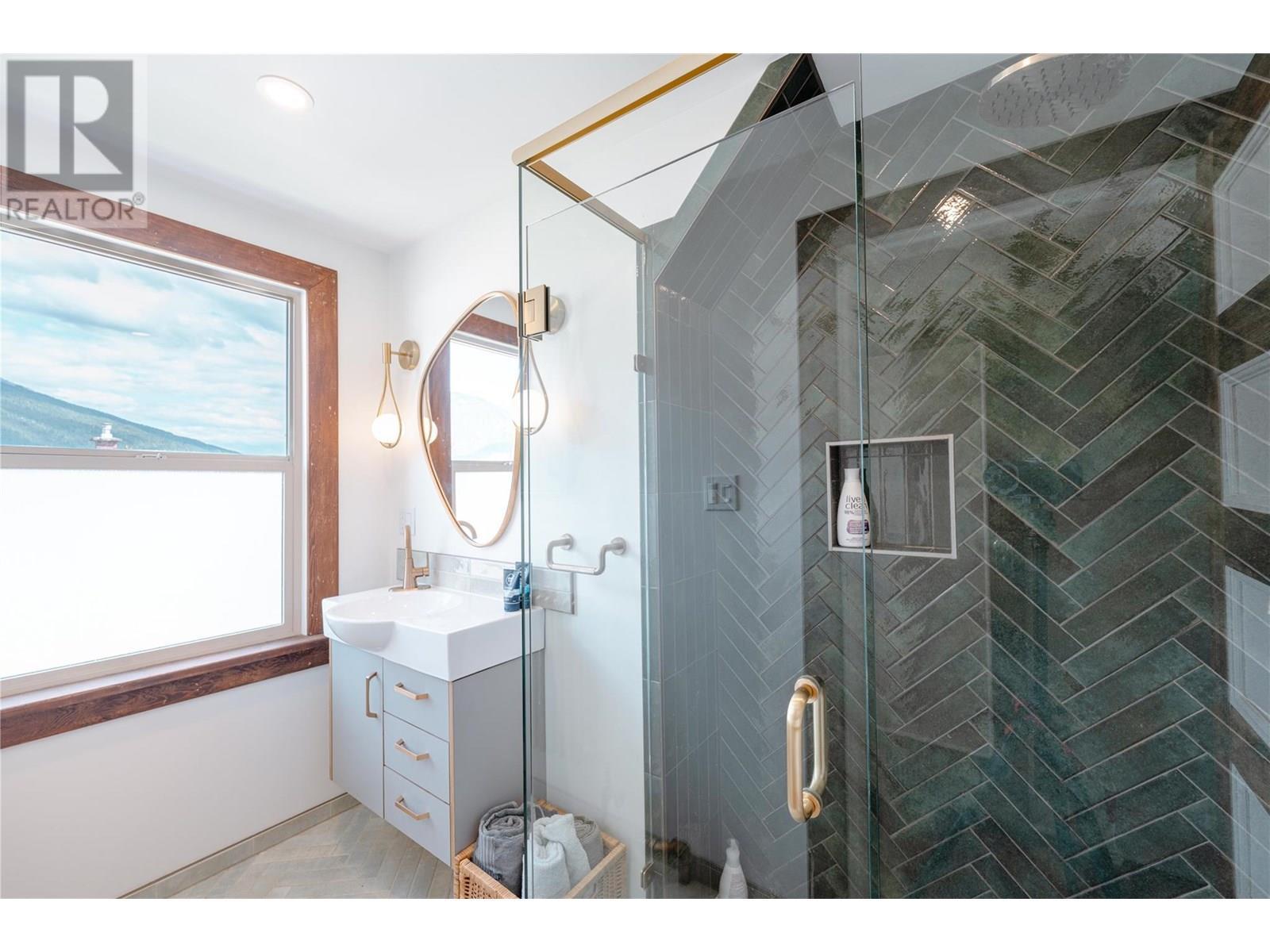 304 Second Street E. Revelstoke, British Columbia