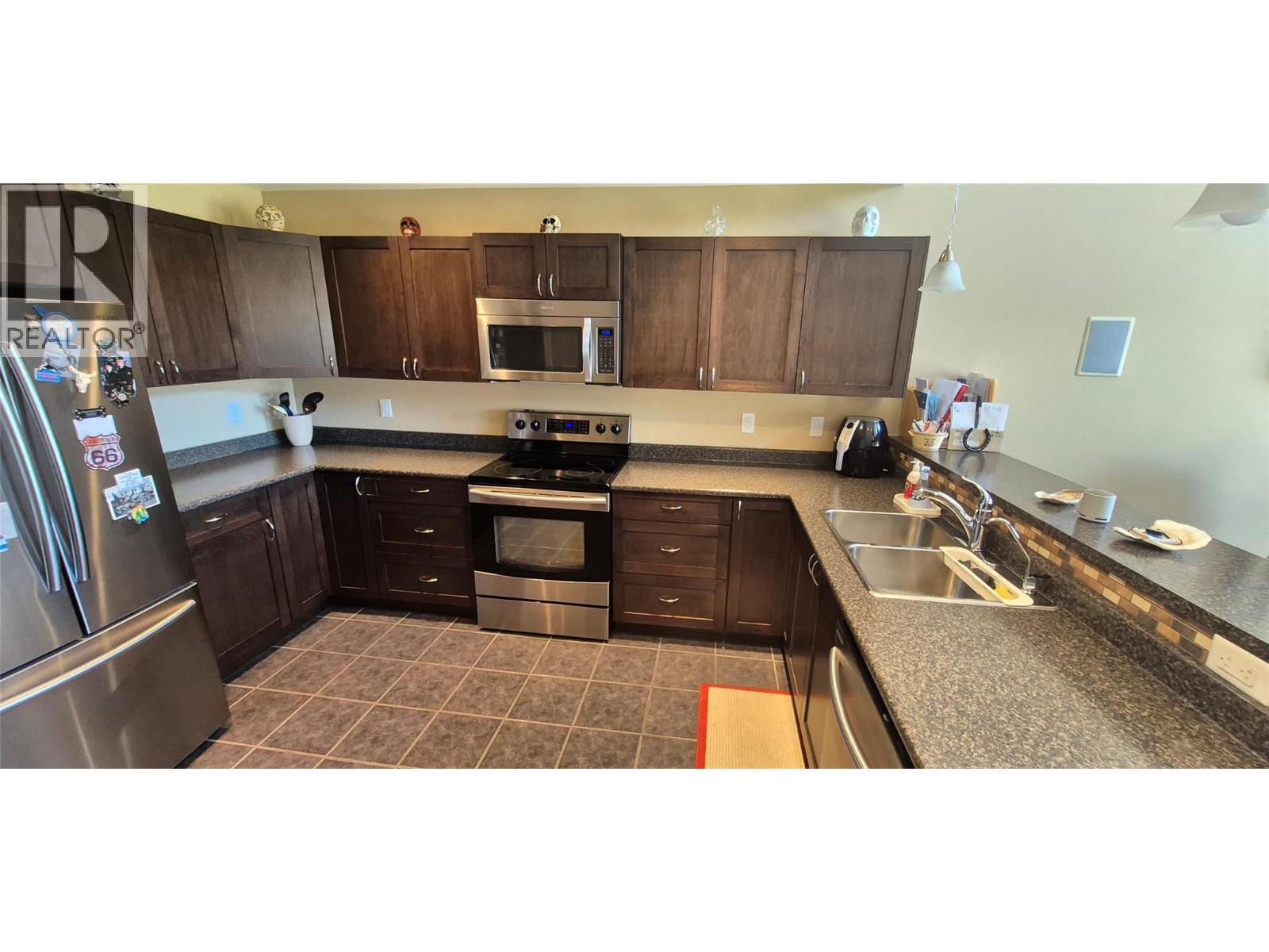 5211 Trans Canada Highway Unit# 6. Salmon Arm, British Columbia