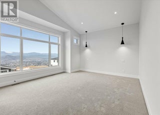 1221 Lone Pine Drive. Kelowna, British Columbia